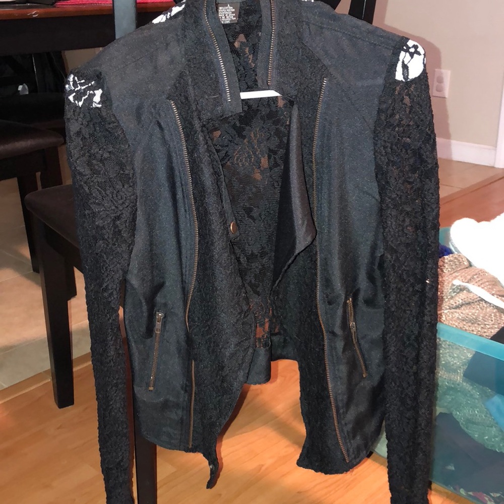Lace sleeves and back black jacket, Size L